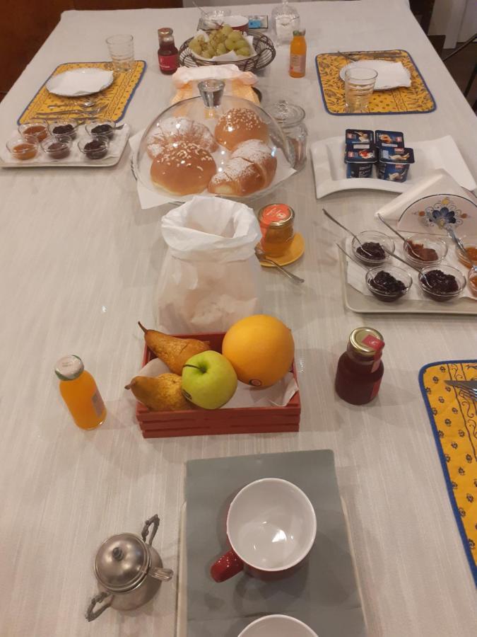 B&B La Fenice Sul Lago 빌롱고 산탈레산드로 외부 사진