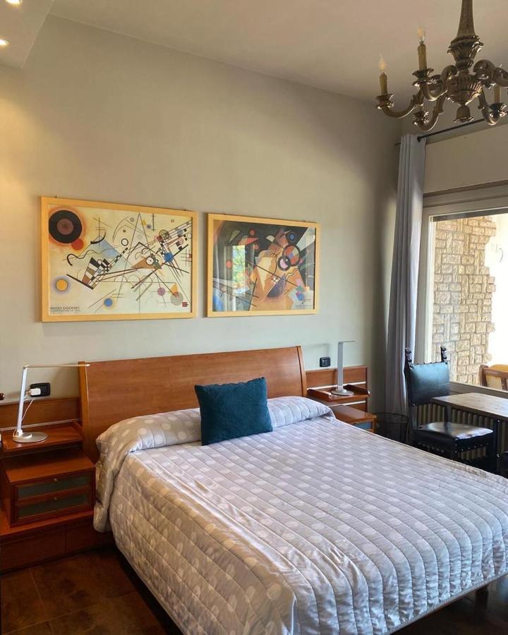B&B La Fenice Sul Lago 빌롱고 산탈레산드로 외부 사진